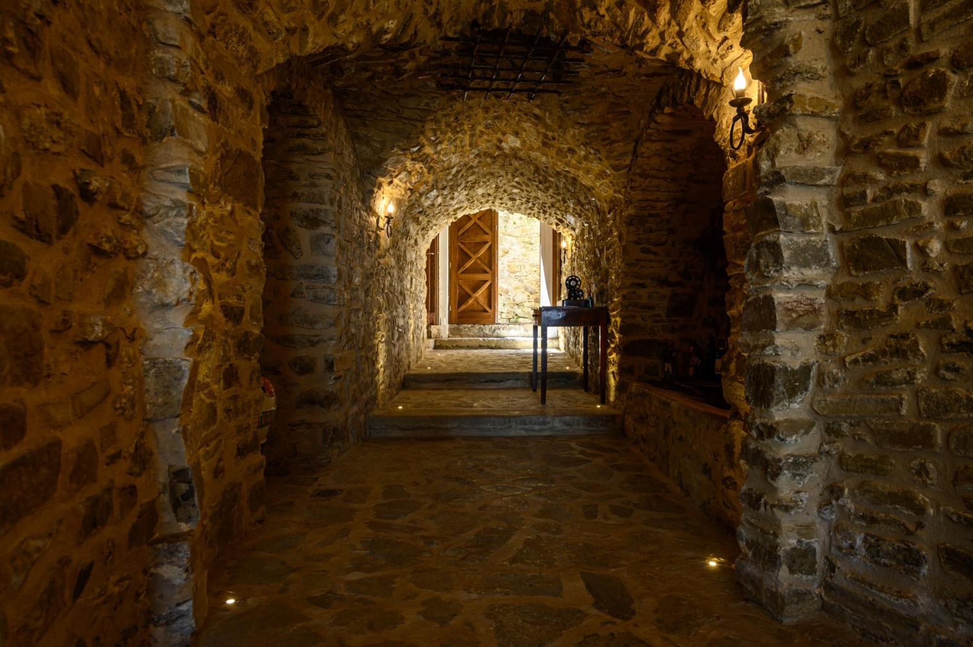 Отель Palazzo Gargano Prignano Cilento Экстерьер фото