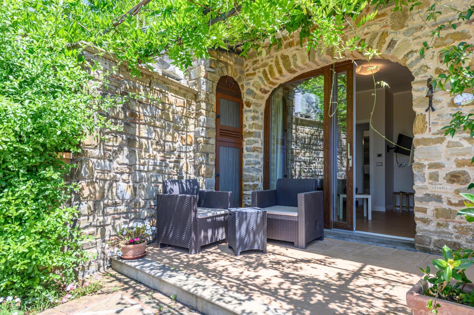 Отель Palazzo Gargano Prignano Cilento Экстерьер фото