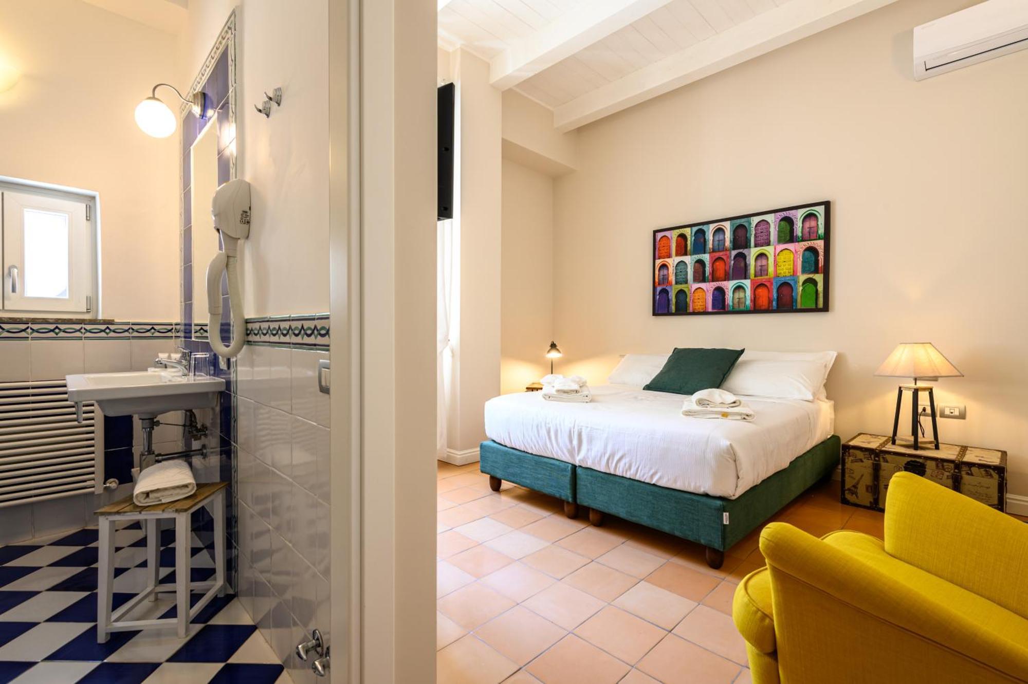 Отель Palazzo Gargano Prignano Cilento Экстерьер фото