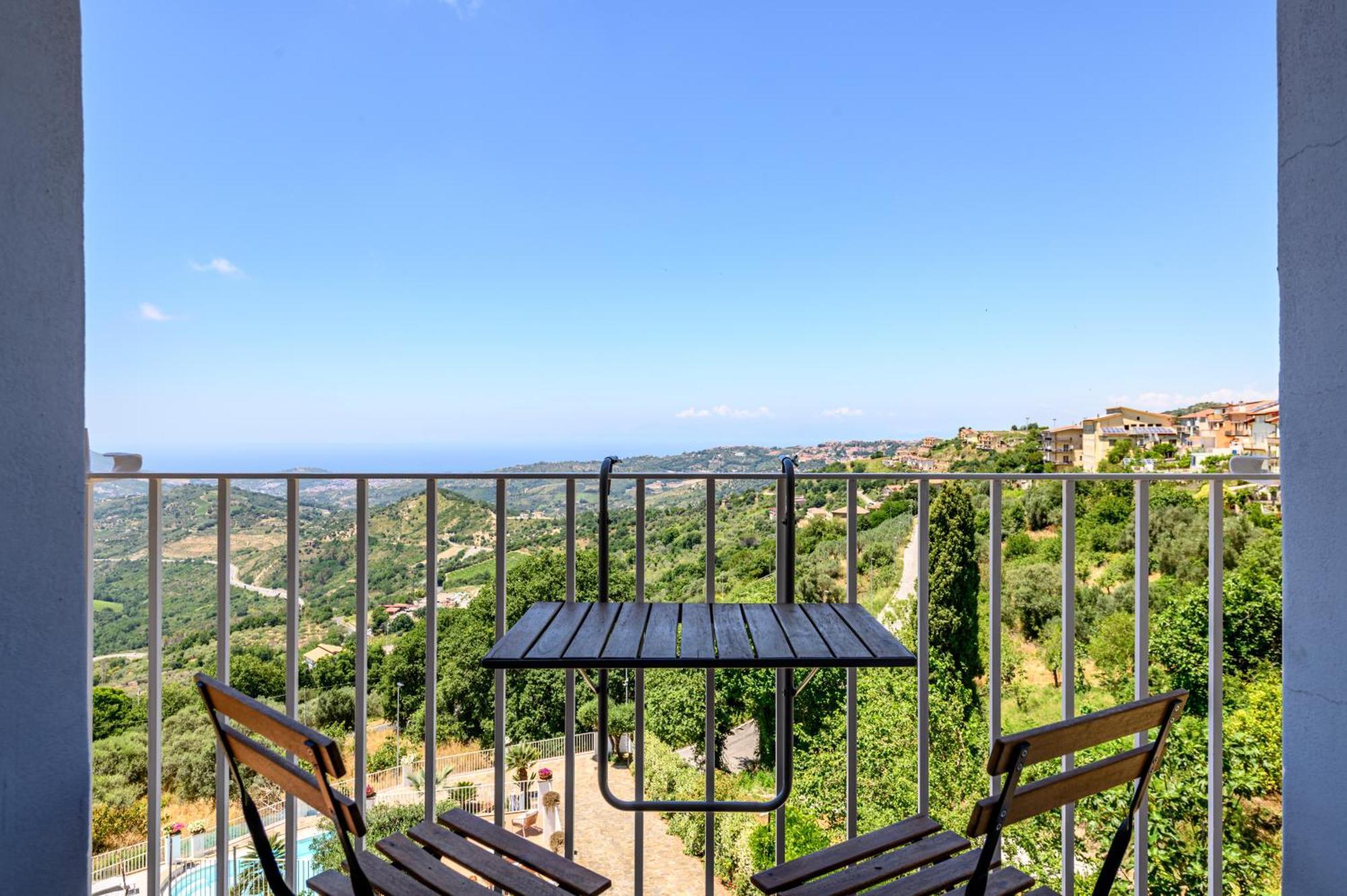 Отель Palazzo Gargano Prignano Cilento Экстерьер фото
